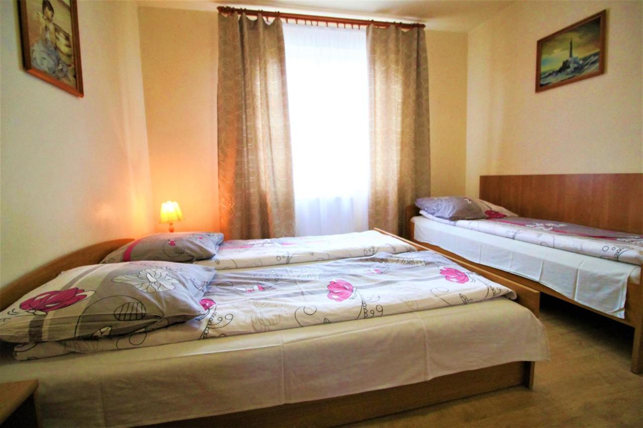 Michalek W Rowach Bed and Breakfast Rowy  Eksteriør billede