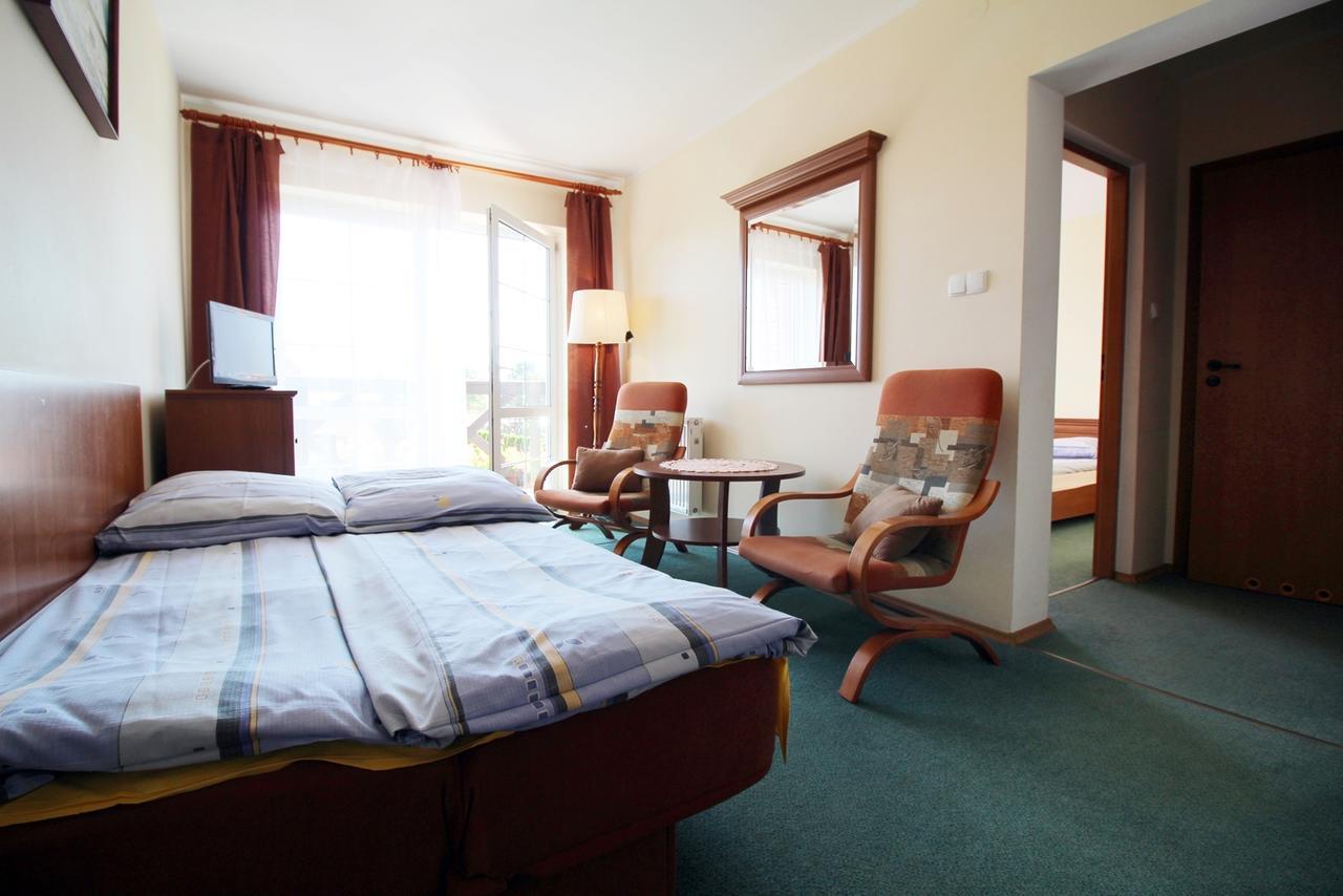 Michalek W Rowach Bed and Breakfast Rowy  Eksteriør billede